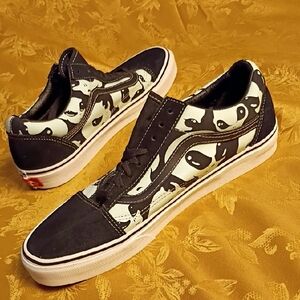 VANS "RARE" Old Skool ALIENS Black/Light Green Graphics, Men's 10.0 Women's 11.5